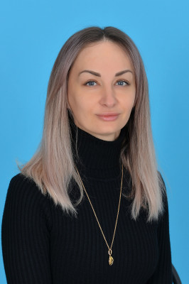 Инструктор по физической культуре Новикова Людмила Геннадьевна Инструктор по физической культуре Новикова Людмила Геннадьевна